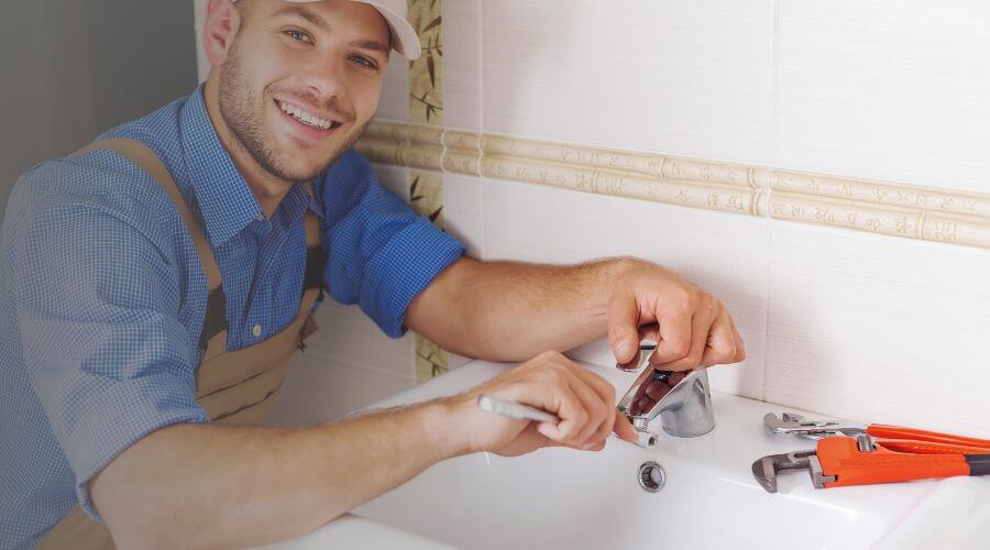 Professional clogged drains services in Ashmore, IL